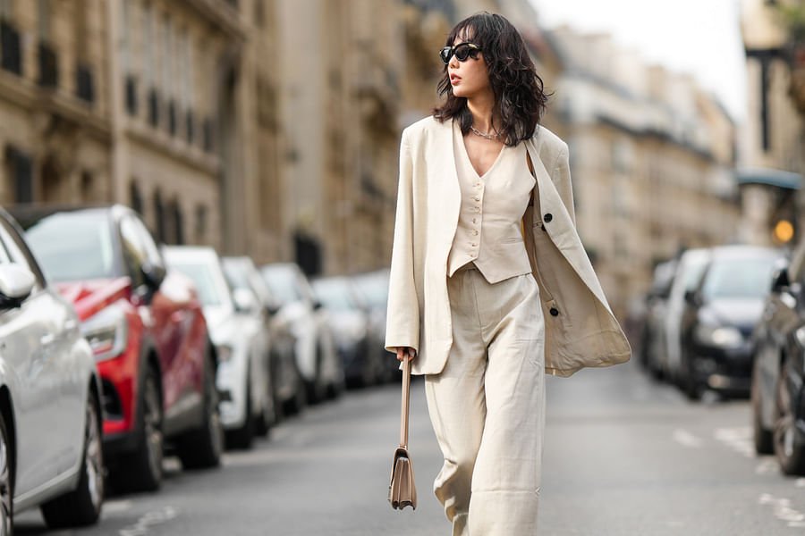 breathable women's blazer