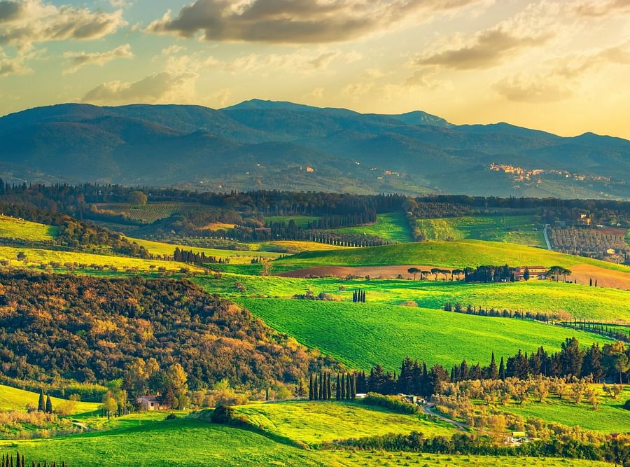 Picturesque Italian landscape showcasing diverse scenery