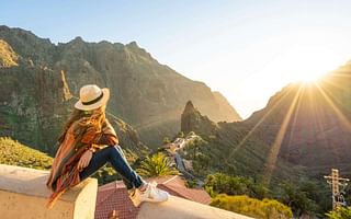 What are the top travel tips for 2023?